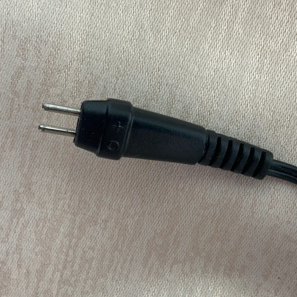 14” Porcelain Angel Fiber Optic Tree Topper-missing cord - Picture 10 of 13